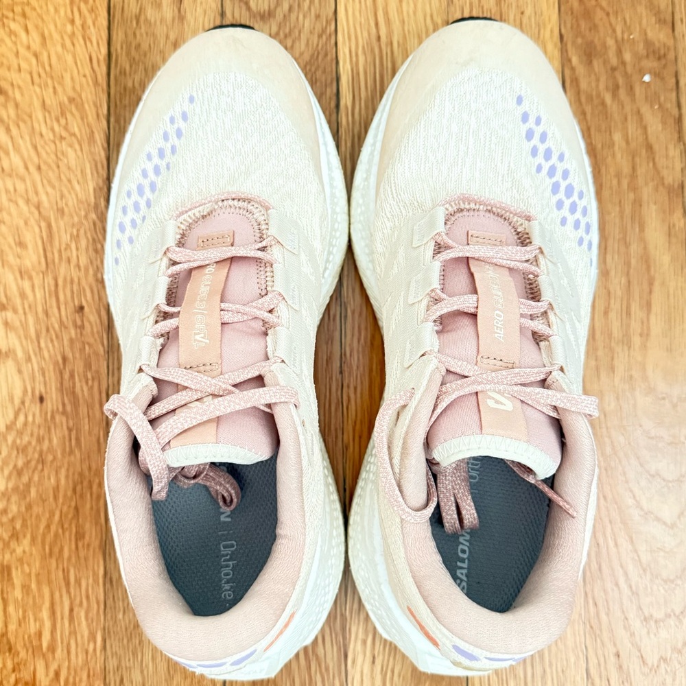 Salomon Women's Beige Pink Athletic Running Shoes - Picture 3 of 6